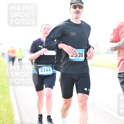 12.04.2026 - 45. Internationalen Wilhelmsburger Insellauf Dr. Thomas Lammeyer http://msf.ph/oto/9449072 12.04.2026 10:37:20 Laufen 4744, 539, 2513 meine-sportfotos.de