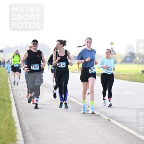 12.04.2026 - 45. Internationalen Wilhelmsburger Insellauf Dr. Thomas Lammeyer http://msf.ph/oto/9449144 12.04.2026 10:37:40 Laufen 2612, 2346, 3071, 2590 meine-sportfotos.de