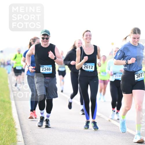 12.04.2026 - 45. Internationalen Wilhelmsburger Insellauf Dr. Thomas Lammeyer http://msf.ph/oto/9449158 12.04.2026 10:37:43 Laufen 2346, 2612, 2590, 3077 meine-sportfotos.de