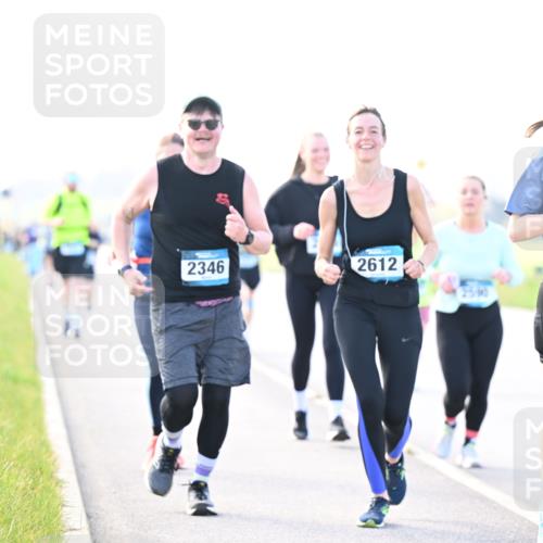 12.04.2026 - 45. Internationalen Wilhelmsburger Insellauf Dr. Thomas Lammeyer http://msf.ph/oto/9449163 12.04.2026 10:37:43 Laufen 2346, 2612, 25940, 307 meine-sportfotos.de