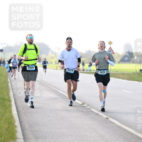 12.04.2026 - 45. Internationalen Wilhelmsburger Insellauf Dr. Thomas Lammeyer http://msf.ph/oto/9449192 12.04.2026 10:37:49 Laufen 4920, 161, 3028, 3029 meine-sportfotos.de