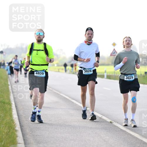 12.04.2026 - 45. Internationalen Wilhelmsburger Insellauf Dr. Thomas Lammeyer http://msf.ph/oto/9449205 12.04.2026 10:37:50 Laufen 161, 4920, 3028, 3029 meine-sportfotos.de