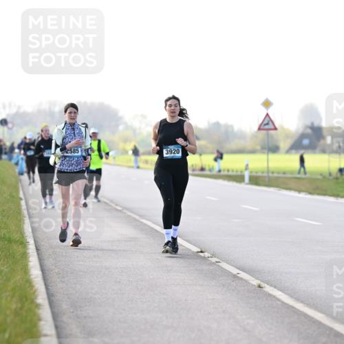 12.04.2026 - 45. Internationalen Wilhelmsburger Insellauf Dr. Thomas Lammeyer http://msf.ph/oto/9449263 12.04.2026 10:38:01 Laufen 2585, 3920 meine-sportfotos.de