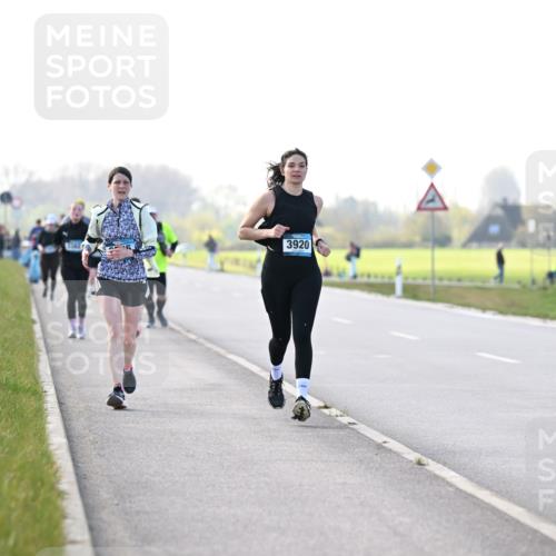 12.04.2026 - 45. Internationalen Wilhelmsburger Insellauf Dr. Thomas Lammeyer http://msf.ph/oto/9449266 12.04.2026 10:38:01 Laufen 3920 meine-sportfotos.de