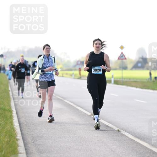 12.04.2026 - 45. Internationalen Wilhelmsburger Insellauf Dr. Thomas Lammeyer http://msf.ph/oto/9449268 12.04.2026 10:38:03 Laufen 3920 meine-sportfotos.de
