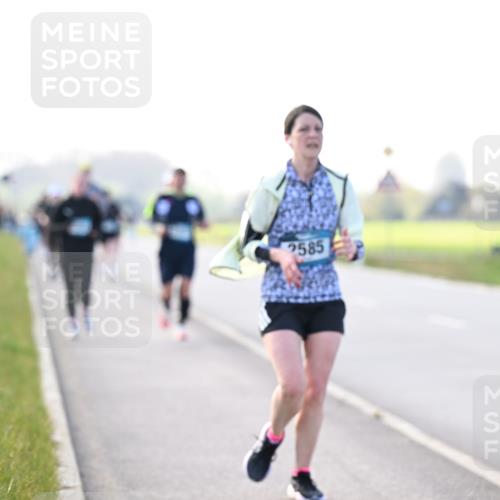 12.04.2026 - 45. Internationalen Wilhelmsburger Insellauf Dr. Thomas Lammeyer http://msf.ph/oto/9449291 12.04.2026 10:38:06 Laufen 2585 meine-sportfotos.de