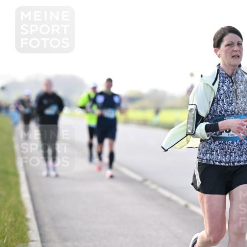 12.04.2026 - 45. Internationalen Wilhelmsburger Insellauf Dr. Thomas Lammeyer http://msf.ph/oto/9449300 12.04.2026 10:38:07 Laufen  meine-sportfotos.de
