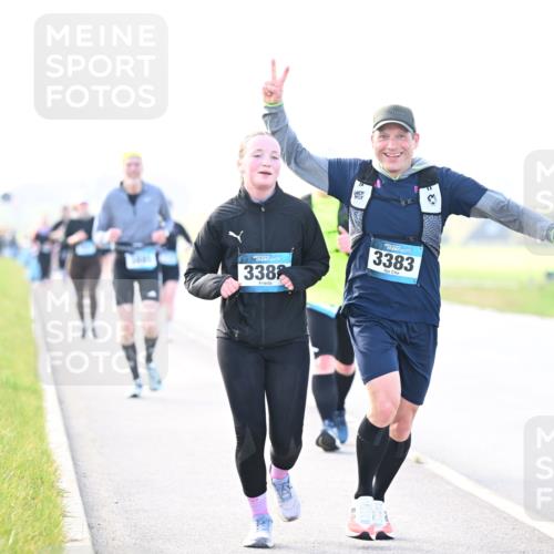 12.04.2026 - 45. Internationalen Wilhelmsburger Insellauf Dr. Thomas Lammeyer http://msf.ph/oto/9449330 12.04.2026 10:38:12 Laufen 3382, 3383 meine-sportfotos.de