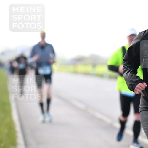 12.04.2026 - 45. Internationalen Wilhelmsburger Insellauf Dr. Thomas Lammeyer http://msf.ph/oto/9449342 12.04.2026 10:38:14 Laufen 45, 3382 meine-sportfotos.de