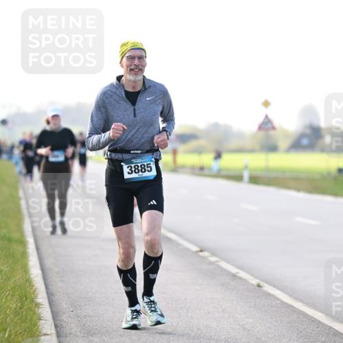 12.04.2026 - 45. Internationalen Wilhelmsburger Insellauf Dr. Thomas Lammeyer http://msf.ph/oto/9449347 12.04.2026 10:38:16 Laufen 3885 meine-sportfotos.de