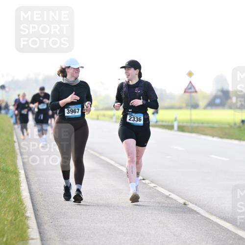 12.04.2026 - 45. Internationalen Wilhelmsburger Insellauf Dr. Thomas Lammeyer http://msf.ph/oto/9449368 12.04.2026 10:38:19 Laufen 3967, 2336 meine-sportfotos.de
