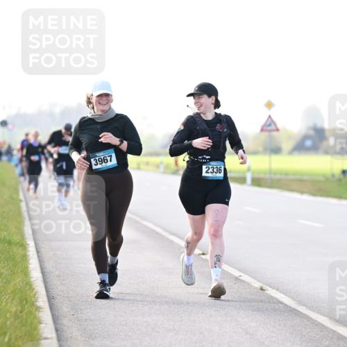 12.04.2026 - 45. Internationalen Wilhelmsburger Insellauf Dr. Thomas Lammeyer http://msf.ph/oto/9449371 12.04.2026 10:38:19 Laufen 3967, 2336 meine-sportfotos.de