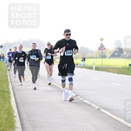 12.04.2026 - 45. Internationalen Wilhelmsburger Insellauf Dr. Thomas Lammeyer http://msf.ph/oto/9449403 12.04.2026 10:38:27 Laufen 2199, 3507, 4406 meine-sportfotos.de