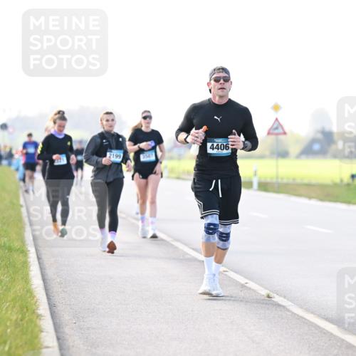 12.04.2026 - 45. Internationalen Wilhelmsburger Insellauf Dr. Thomas Lammeyer http://msf.ph/oto/9449411 12.04.2026 10:38:28 Laufen 2199, 3527, 4406 meine-sportfotos.de