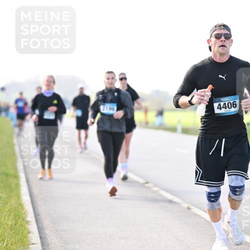 12.04.2026 - 45. Internationalen Wilhelmsburger Insellauf Dr. Thomas Lammeyer http://msf.ph/oto/9449425 12.04.2026 10:38:30 Laufen 2199, 4406 meine-sportfotos.de