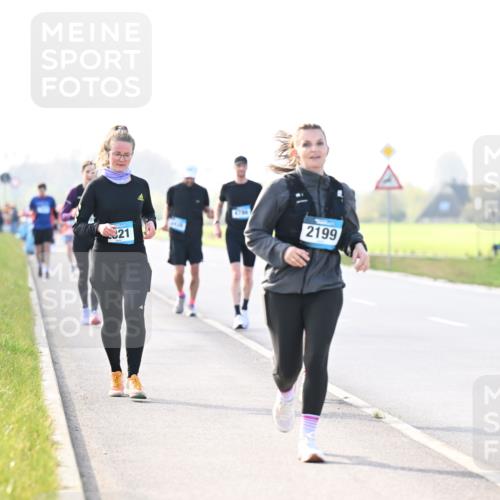 12.04.2026 - 45. Internationalen Wilhelmsburger Insellauf Dr. Thomas Lammeyer http://msf.ph/oto/9449436 12.04.2026 10:38:32 Laufen 2199, 321 meine-sportfotos.de