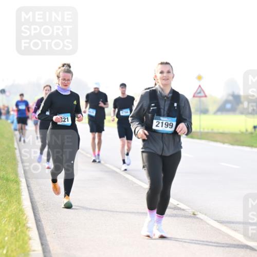 12.04.2026 - 45. Internationalen Wilhelmsburger Insellauf Dr. Thomas Lammeyer http://msf.ph/oto/9449437 12.04.2026 10:38:32 Laufen 21, 2199 meine-sportfotos.de