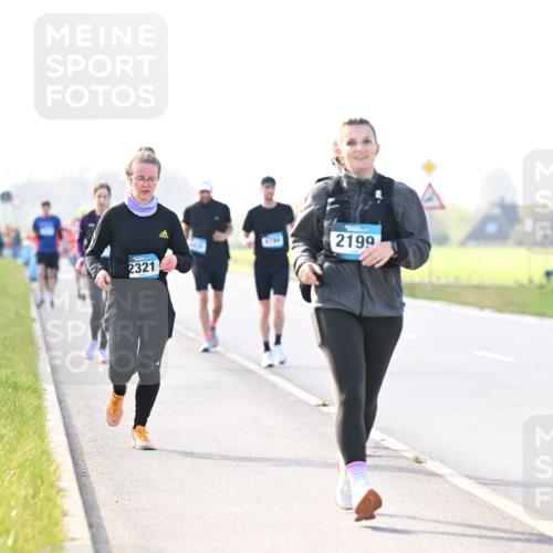 12.04.2026 - 45. Internationalen Wilhelmsburger Insellauf Dr. Thomas Lammeyer http://msf.ph/oto/9449438 12.04.2026 10:38:32 Laufen 2199, 2321 meine-sportfotos.de