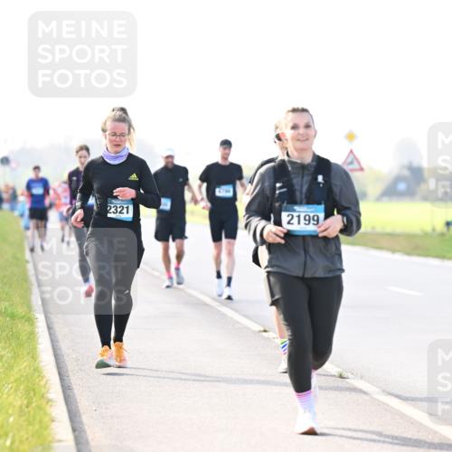 12.04.2026 - 45. Internationalen Wilhelmsburger Insellauf Dr. Thomas Lammeyer http://msf.ph/oto/9449439 12.04.2026 10:38:32 Laufen 2321, 2199 meine-sportfotos.de