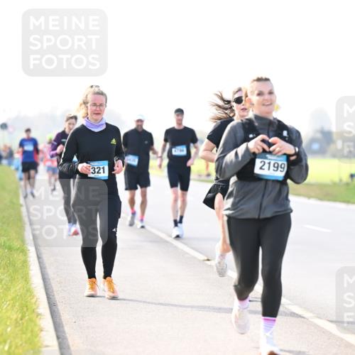12.04.2026 - 45. Internationalen Wilhelmsburger Insellauf Dr. Thomas Lammeyer http://msf.ph/oto/9449440 12.04.2026 10:38:32 Laufen 2199, 321 meine-sportfotos.de