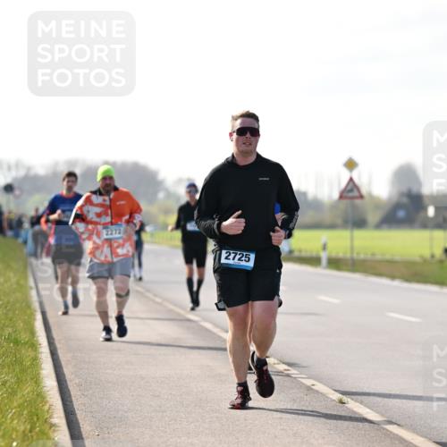 12.04.2026 - 45. Internationalen Wilhelmsburger Insellauf Dr. Thomas Lammeyer http://msf.ph/oto/9449498 12.04.2026 10:38:46 Laufen 2272, 2725 meine-sportfotos.de