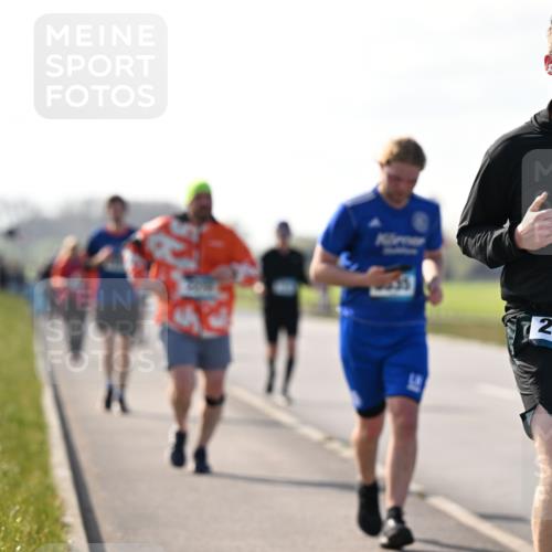 12.04.2026 - 45. Internationalen Wilhelmsburger Insellauf Dr. Thomas Lammeyer http://msf.ph/oto/9449516 12.04.2026 10:38:49 Laufen 9535, 2725 meine-sportfotos.de