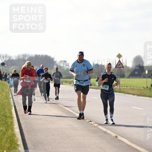 12.04.2026 - 45. Internationalen Wilhelmsburger Insellauf Dr. Thomas Lammeyer http://msf.ph/oto/9449567 12.04.2026 10:39:01 Laufen 4548, 3508, 3092, 3155 meine-sportfotos.de