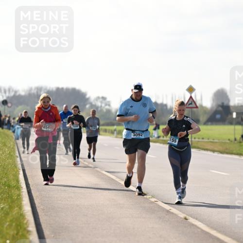 12.04.2026 - 45. Internationalen Wilhelmsburger Insellauf Dr. Thomas Lammeyer http://msf.ph/oto/9449571 12.04.2026 10:39:02 Laufen 454, 3092, 155 meine-sportfotos.de