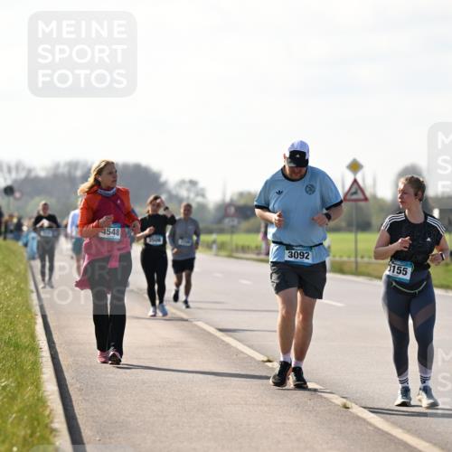 12.04.2026 - 45. Internationalen Wilhelmsburger Insellauf Dr. Thomas Lammeyer http://msf.ph/oto/9449583 12.04.2026 10:39:03 Laufen 4548, 3508, 3092, 3155 meine-sportfotos.de