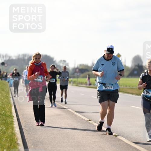 12.04.2026 - 45. Internationalen Wilhelmsburger Insellauf Dr. Thomas Lammeyer http://msf.ph/oto/9449588 12.04.2026 10:39:04 Laufen 4548, 3092, 3155 meine-sportfotos.de