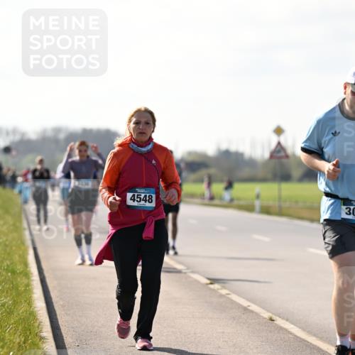 12.04.2026 - 45. Internationalen Wilhelmsburger Insellauf Dr. Thomas Lammeyer http://msf.ph/oto/9449596 12.04.2026 10:39:06 Laufen 4548, 3092 meine-sportfotos.de