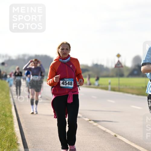12.04.2026 - 45. Internationalen Wilhelmsburger Insellauf Dr. Thomas Lammeyer http://msf.ph/oto/9449599 12.04.2026 10:39:07 Laufen 4548, 3092 meine-sportfotos.de