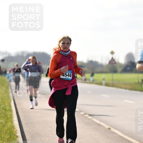 12.04.2026 - 45. Internationalen Wilhelmsburger Insellauf Dr. Thomas Lammeyer http://msf.ph/oto/9449600 12.04.2026 10:39:07 Laufen 4548, 3092 meine-sportfotos.de