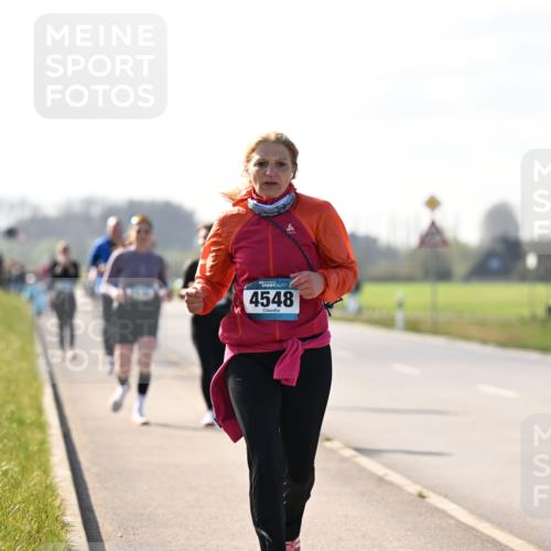 12.04.2026 - 45. Internationalen Wilhelmsburger Insellauf Dr. Thomas Lammeyer http://msf.ph/oto/9449603 12.04.2026 10:39:07 Laufen 4548, 309 meine-sportfotos.de