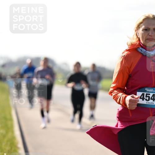 12.04.2026 - 45. Internationalen Wilhelmsburger Insellauf Dr. Thomas Lammeyer http://msf.ph/oto/9449616 12.04.2026 10:39:09 Laufen 96, 45, 4548 meine-sportfotos.de