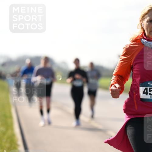 12.04.2026 - 45. Internationalen Wilhelmsburger Insellauf Dr. Thomas Lammeyer http://msf.ph/oto/9449617 12.04.2026 10:39:09 Laufen 8, 4548 meine-sportfotos.de