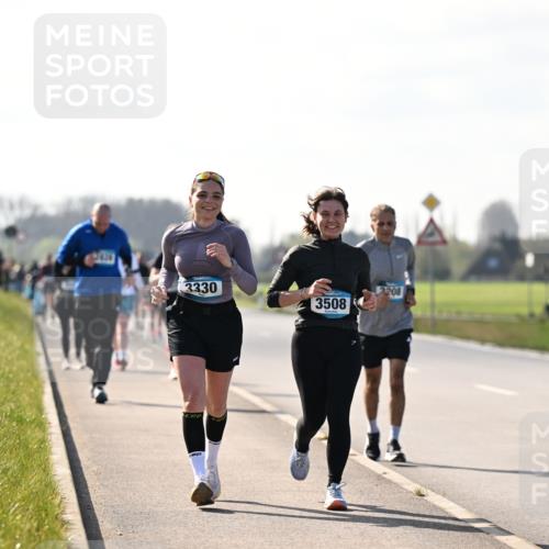12.04.2026 - 45. Internationalen Wilhelmsburger Insellauf Dr. Thomas Lammeyer http://msf.ph/oto/9449629 12.04.2026 10:39:11 Laufen 3330, 2208, 3508 meine-sportfotos.de