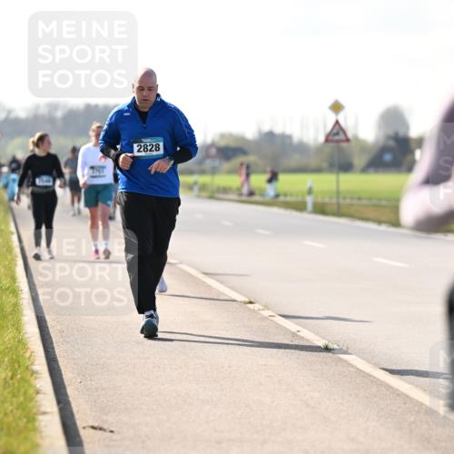 12.04.2026 - 45. Internationalen Wilhelmsburger Insellauf Dr. Thomas Lammeyer http://msf.ph/oto/9449653 12.04.2026 10:39:15 Laufen 3761, 2828 meine-sportfotos.de