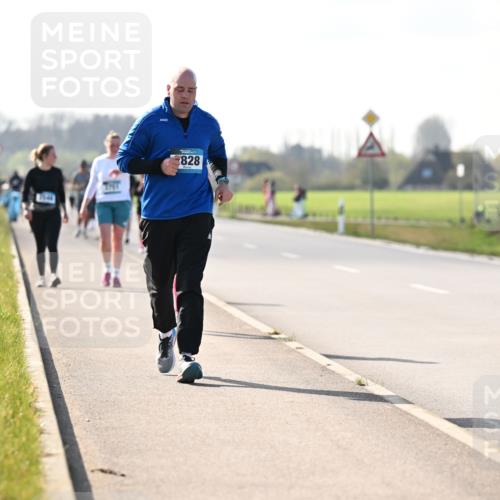 12.04.2026 - 45. Internationalen Wilhelmsburger Insellauf Dr. Thomas Lammeyer http://msf.ph/oto/9449656 12.04.2026 10:39:16 Laufen 3, 828 meine-sportfotos.de