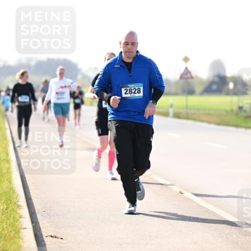 12.04.2026 - 45. Internationalen Wilhelmsburger Insellauf Dr. Thomas Lammeyer http://msf.ph/oto/9449660 12.04.2026 10:39:17 Laufen 2828 meine-sportfotos.de