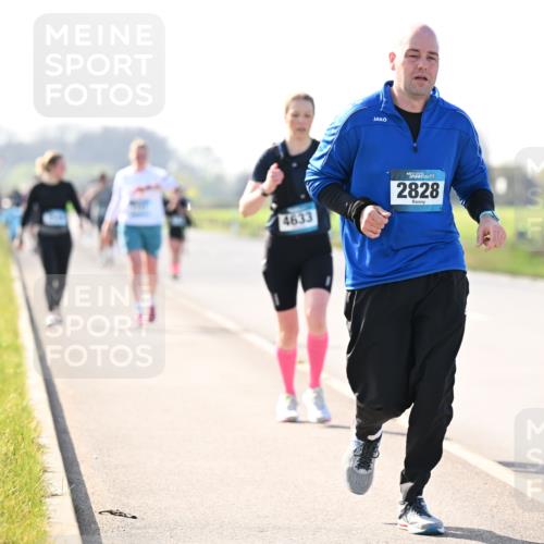 12.04.2026 - 45. Internationalen Wilhelmsburger Insellauf Dr. Thomas Lammeyer http://msf.ph/oto/9449669 12.04.2026 10:39:18 Laufen 4633, 2828 meine-sportfotos.de