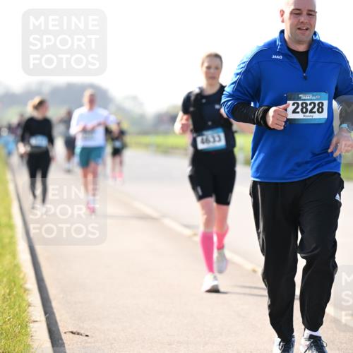 12.04.2026 - 45. Internationalen Wilhelmsburger Insellauf Dr. Thomas Lammeyer http://msf.ph/oto/9449673 12.04.2026 10:39:19 Laufen 4633, 2828 meine-sportfotos.de