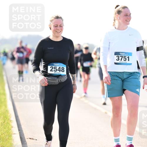 12.04.2026 - 45. Internationalen Wilhelmsburger Insellauf Dr. Thomas Lammeyer http://msf.ph/oto/9449679 12.04.2026 10:39:33 Laufen 2548, 3751 meine-sportfotos.de