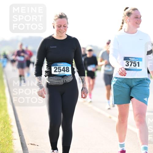 12.04.2026 - 45. Internationalen Wilhelmsburger Insellauf Dr. Thomas Lammeyer http://msf.ph/oto/9449680 12.04.2026 10:39:33 Laufen 2548, 3751 meine-sportfotos.de