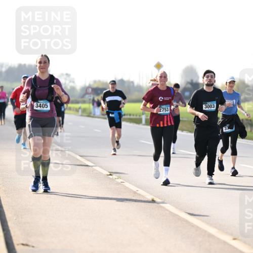 12.04.2026 - 45. Internationalen Wilhelmsburger Insellauf Dr. Thomas Lammeyer http://msf.ph/oto/9449693 12.04.2026 10:39:40 Laufen 3405, 2753, 3003, 37 meine-sportfotos.de