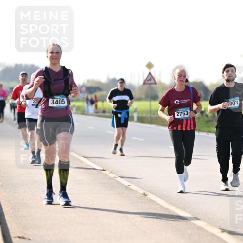 12.04.2026 - 45. Internationalen Wilhelmsburger Insellauf Dr. Thomas Lammeyer http://msf.ph/oto/9449700 12.04.2026 10:39:41 Laufen 3405, 2753, 003, 3715 meine-sportfotos.de
