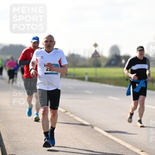 12.04.2026 - 45. Internationalen Wilhelmsburger Insellauf Dr. Thomas Lammeyer http://msf.ph/oto/9449718 12.04.2026 10:39:46 Laufen  meine-sportfotos.de