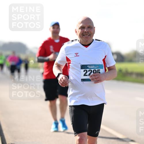 12.04.2026 - 45. Internationalen Wilhelmsburger Insellauf Dr. Thomas Lammeyer http://msf.ph/oto/9449732 12.04.2026 10:39:48 Laufen 45, 2205 meine-sportfotos.de