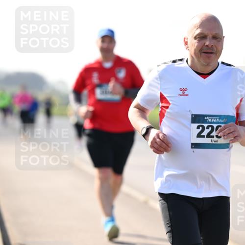 12.04.2026 - 45. Internationalen Wilhelmsburger Insellauf Dr. Thomas Lammeyer http://msf.ph/oto/9449736 12.04.2026 10:39:49 Laufen 45, 225 meine-sportfotos.de