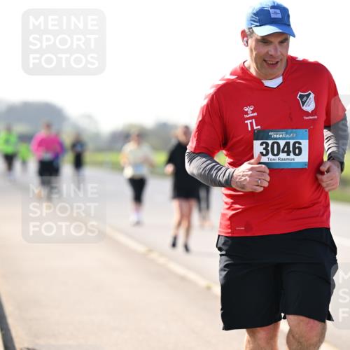 12.04.2026 - 45. Internationalen Wilhelmsburger Insellauf Dr. Thomas Lammeyer http://msf.ph/oto/9449744 12.04.2026 10:39:51 Laufen 3046 meine-sportfotos.de